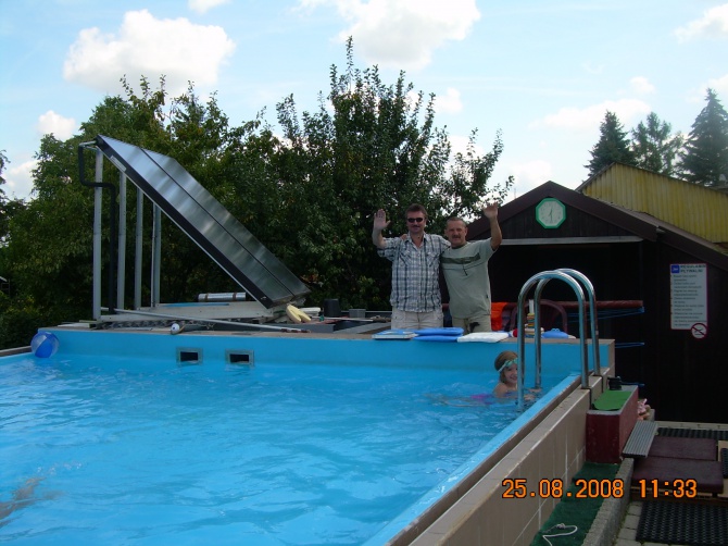 cemping-mini z basenem
