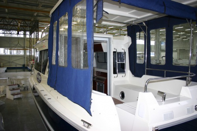 Suncamper 30 Hybrid Dual Drive