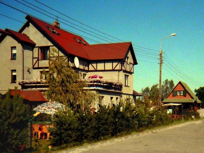 DŹWIRZYNO - pensjonat u Bożeny